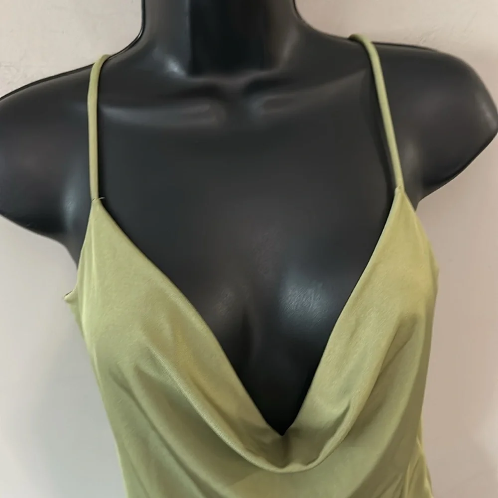 Out From Under x URBAN OUTFITTERS Women's Green Bodysuit moss green medium - Picture 2 of 10